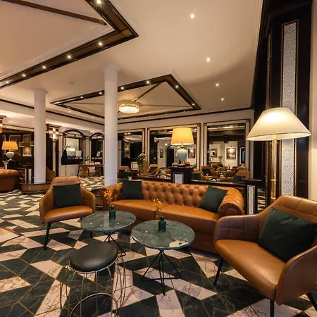 Tanneck Hotel 4*