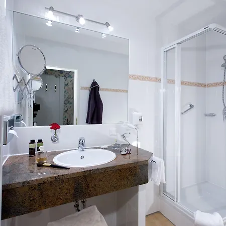Tanneck Hotel 4*