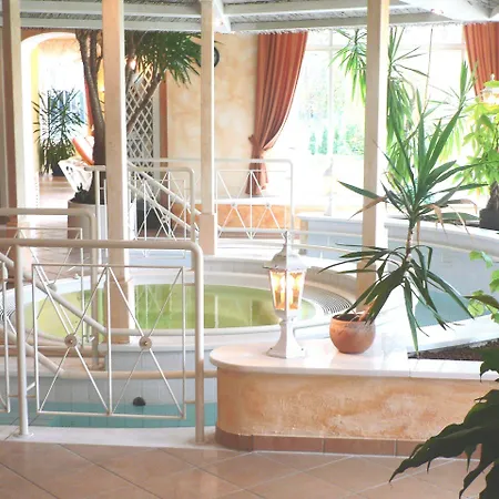 Tanneck Hotel 4*