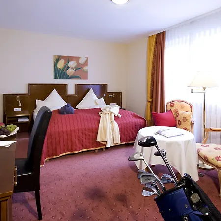 Tanneck Hotel